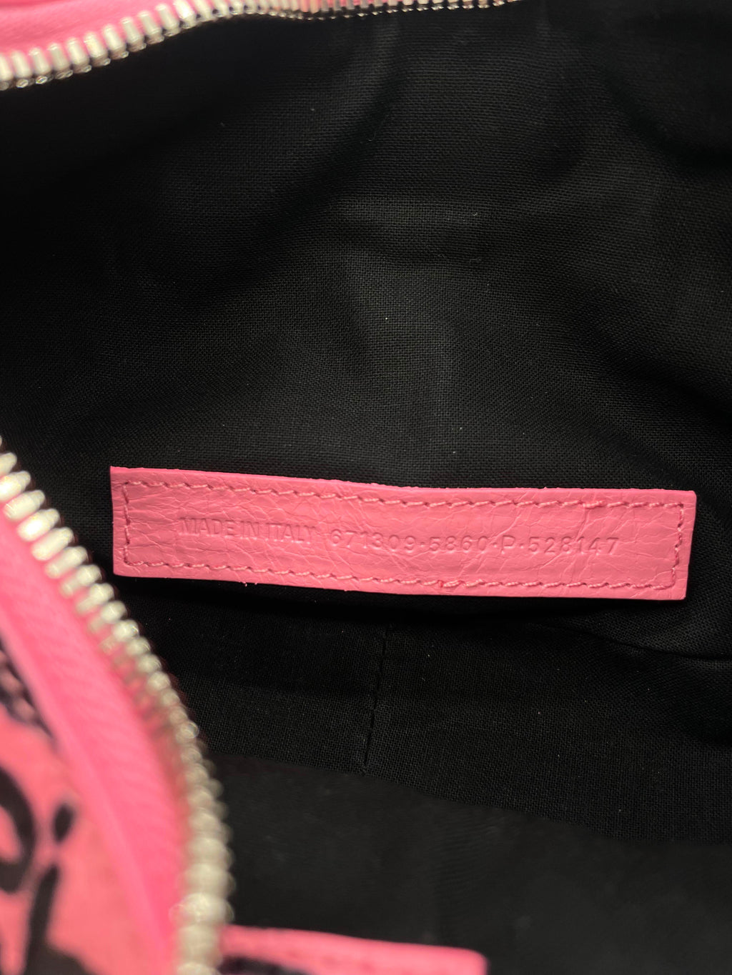 Balenciaga Le Cagole XS Graffiti
