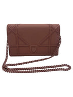 Dior Wallet On Chain Diorama