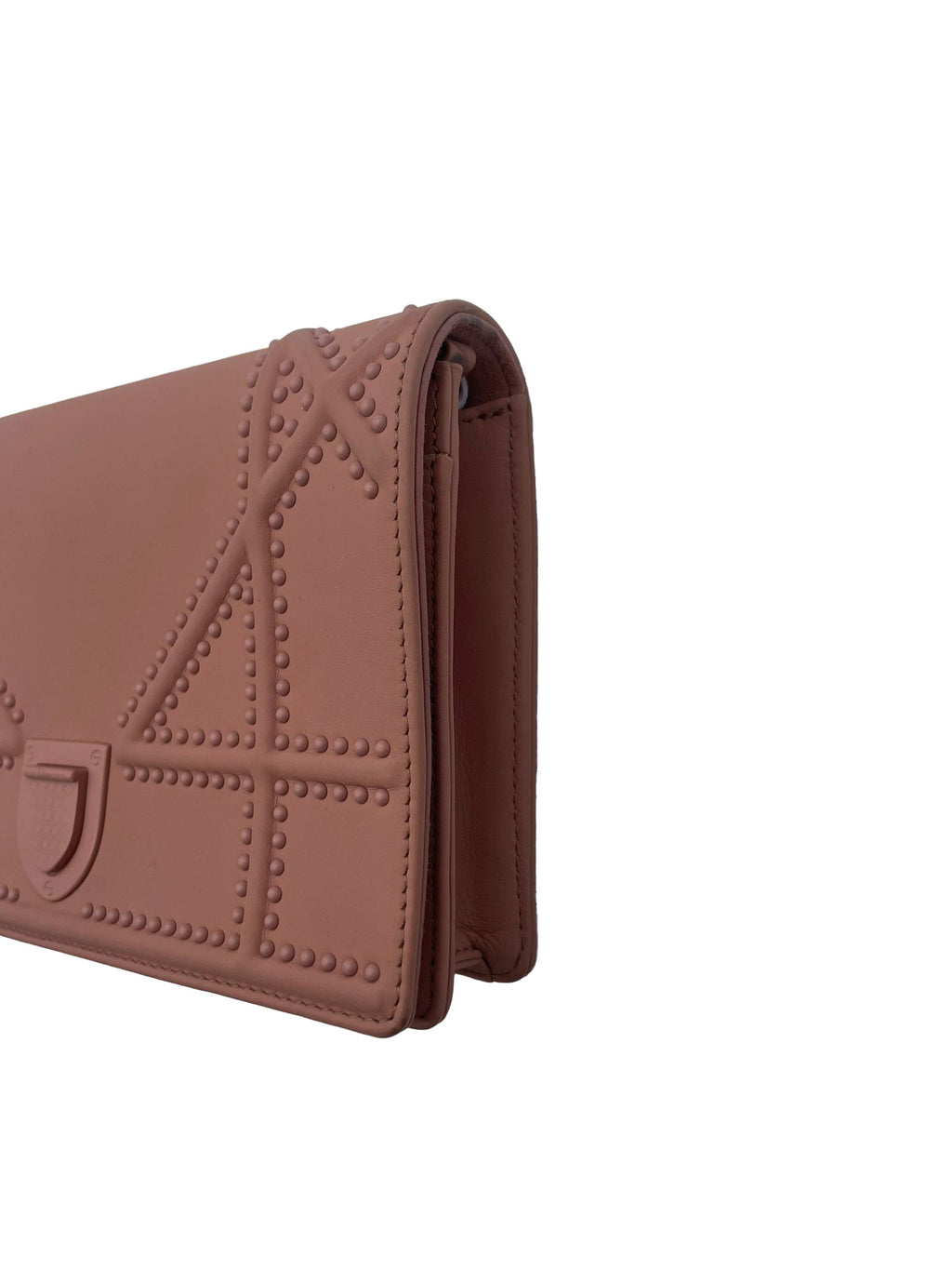 Dior Wallet On Chain Diorama