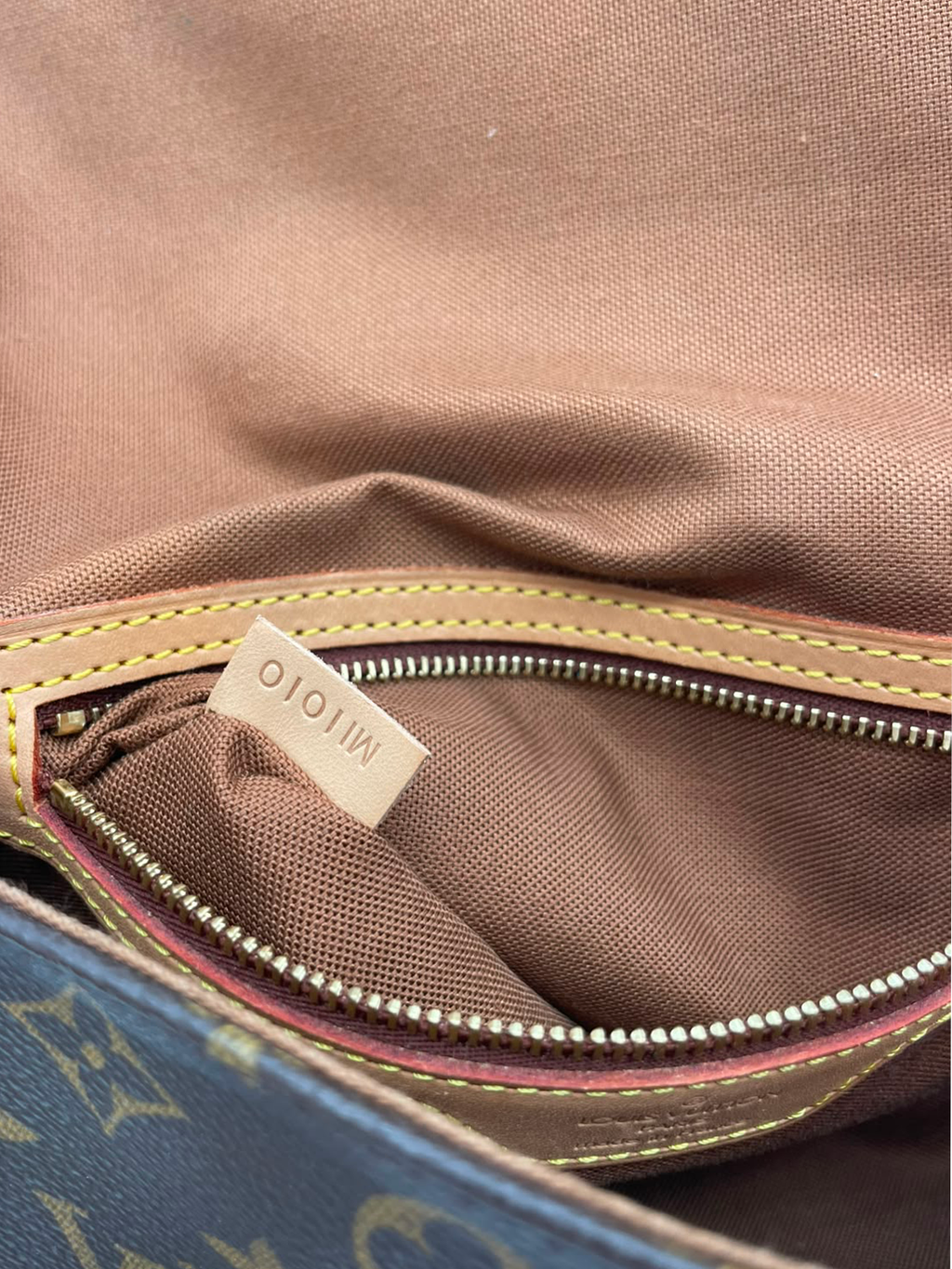 Louis Vuitton Looping