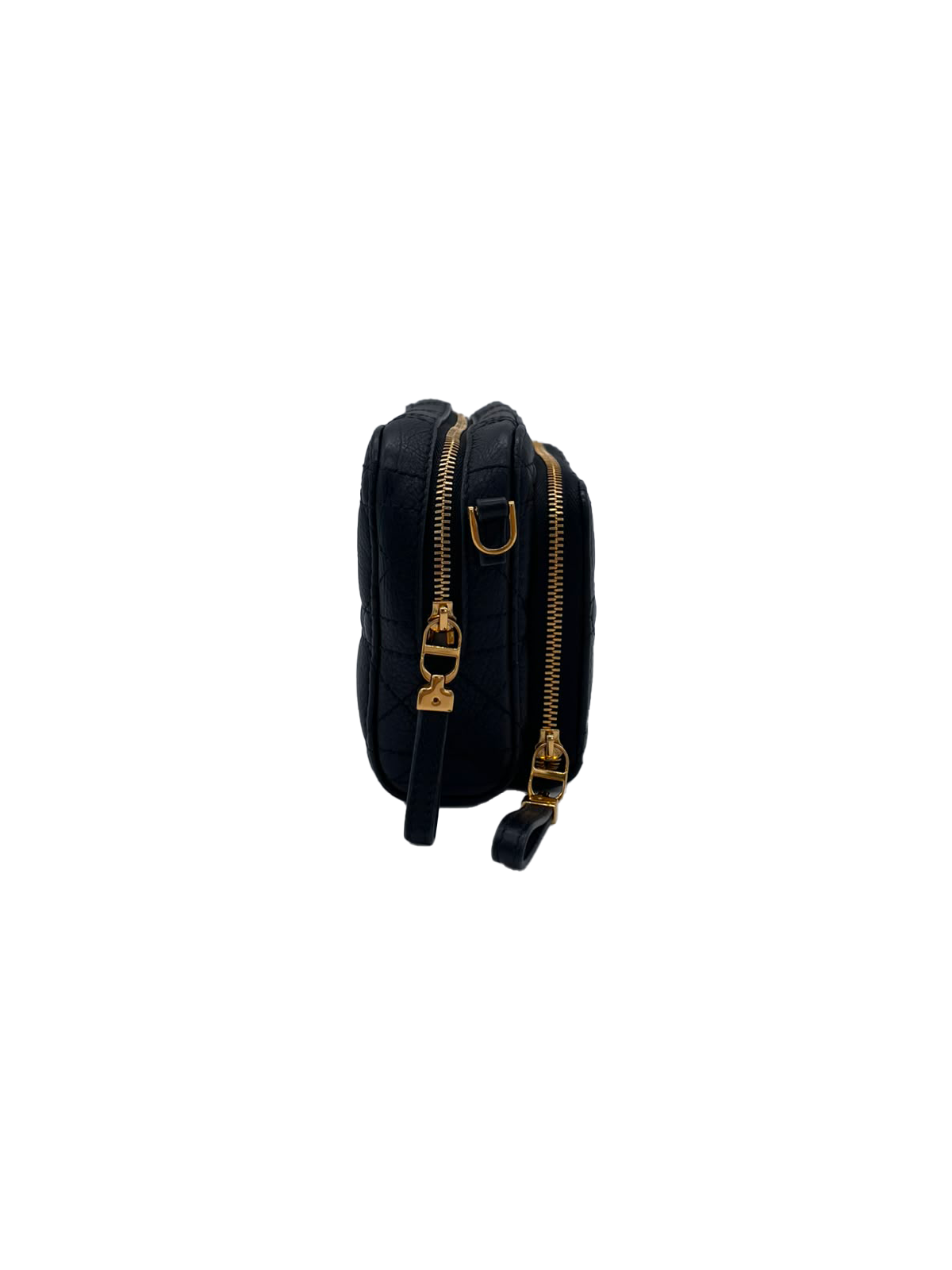 Diorama Dior Wallet on Chain